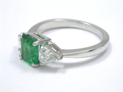 Emerald Cut Emerald Ring: 0.93 carat with 0.52 tcw Brilliant Cut Kite ...